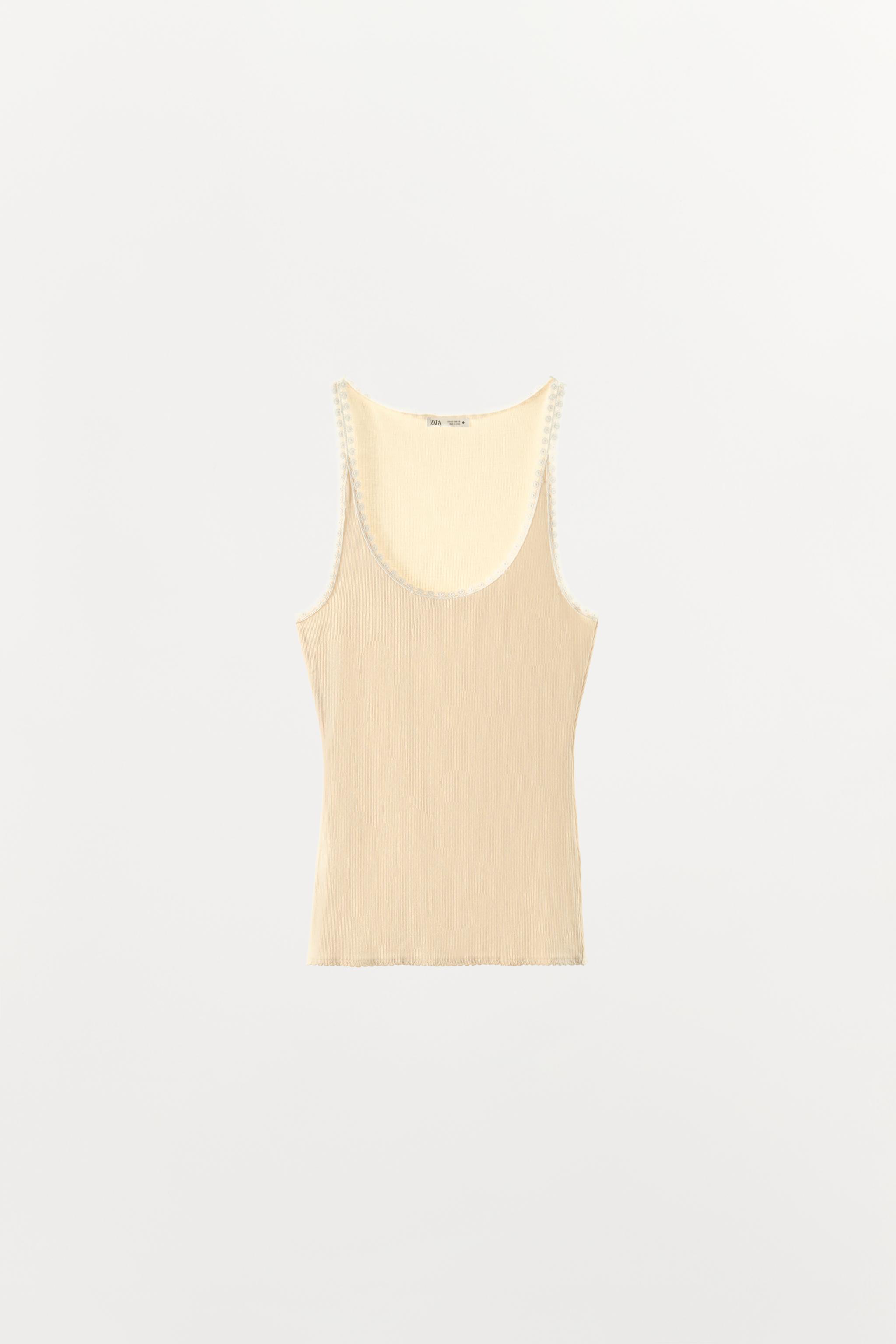 RIB KNIT LACE TOP